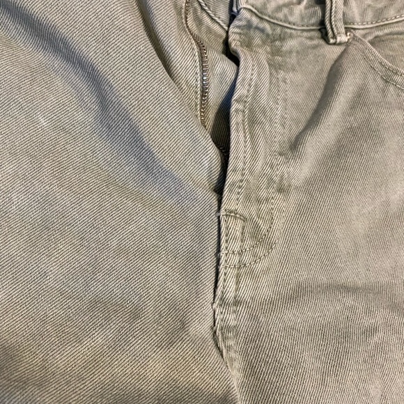 Zara distressed jeans - Picture 2 of 12